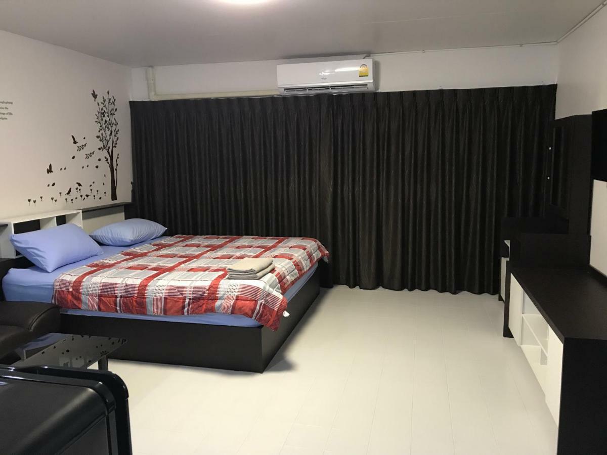 Muangthongthani Rental/Khun Dan Nonthaburi Eksteriør billede