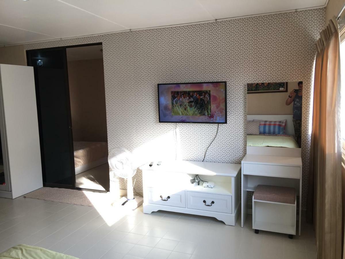 Muangthongthani Rental/Khun Dan Nonthaburi Eksteriør billede